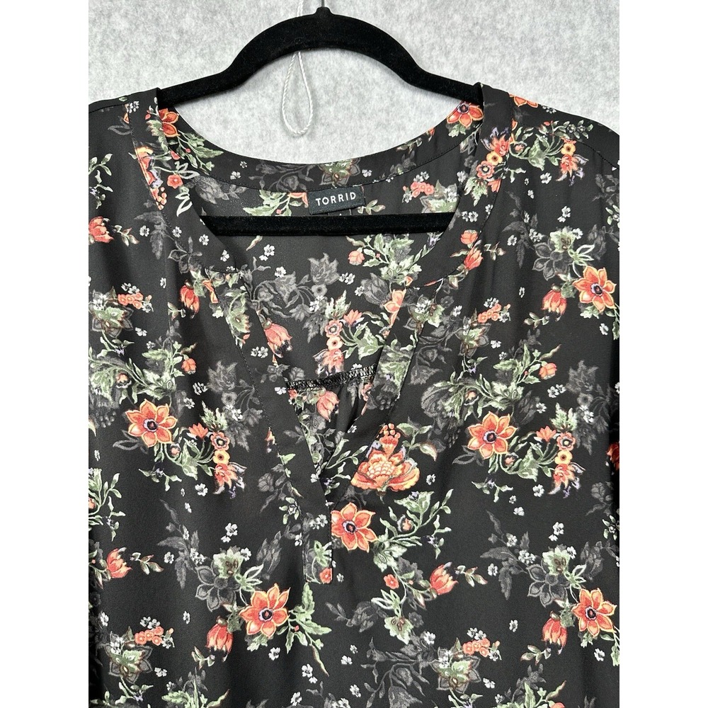 Torrid Womens 4 Chiffon Floral Blouse Short Sleeve Black Georgette Top Flaw - Picture 3 of 9